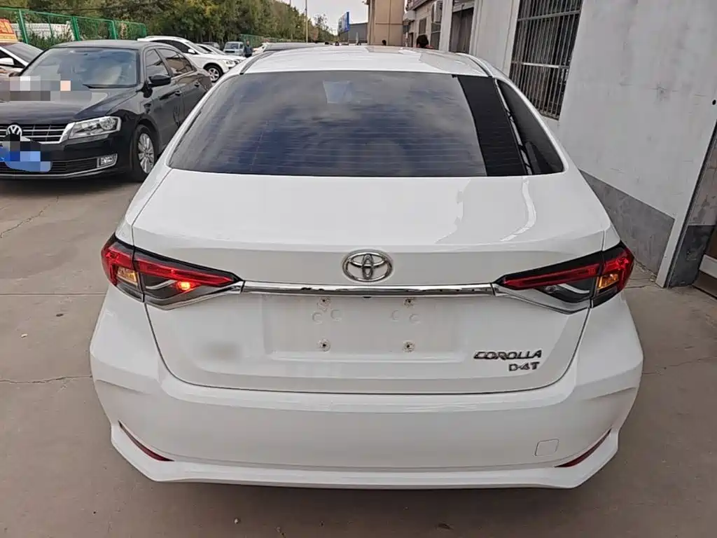 Toyota Corolla — миниатюра 6