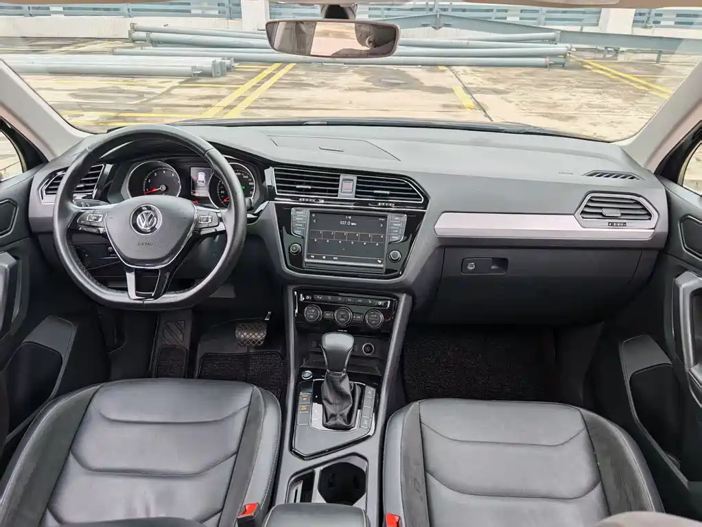 Volkswagen Tiguan L — миниатюра 6