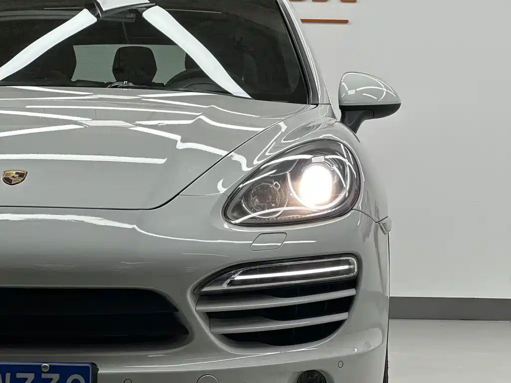 Porsche Cayenne 2011 Cayenne 3.0T