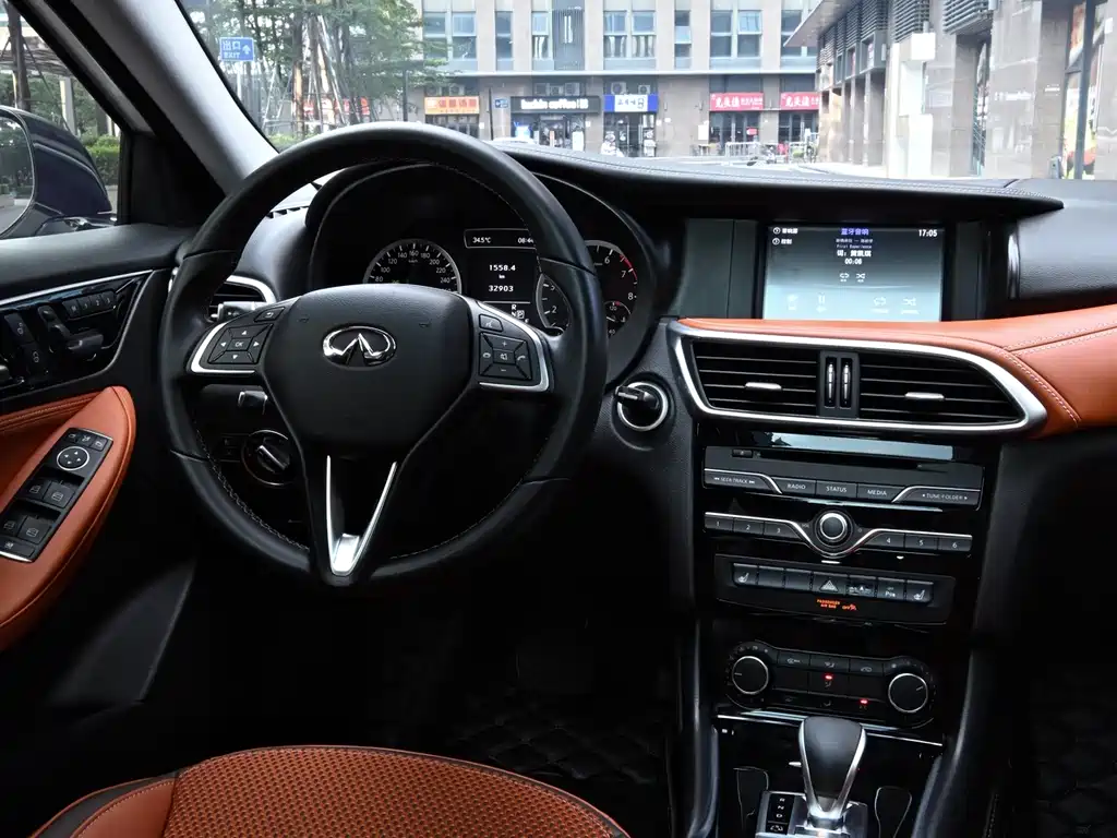 Infiniti QX30 — миниатюра 29