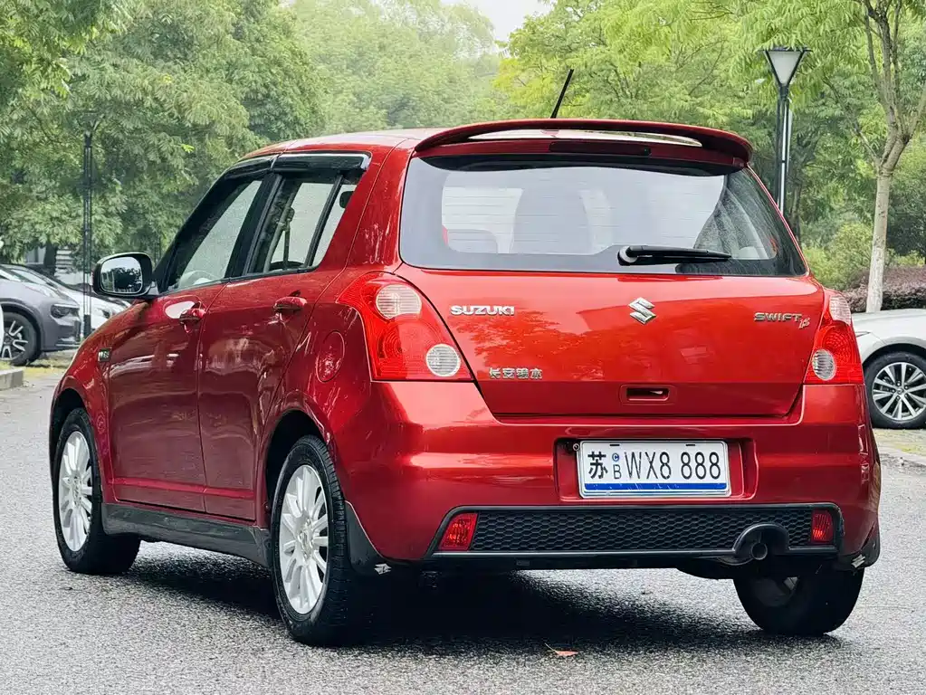 Suzuki Swift — миниатюра 6