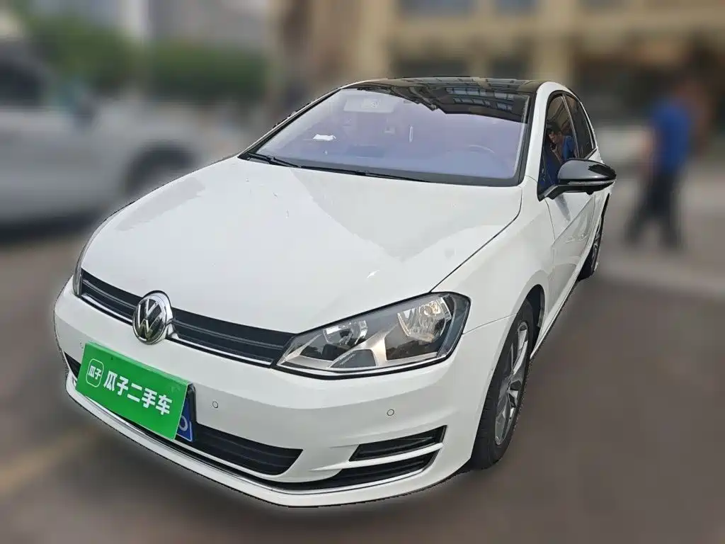 Volkswagen Golf — миниатюра 2