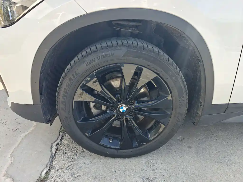 BMW X1 — миниатюра 3