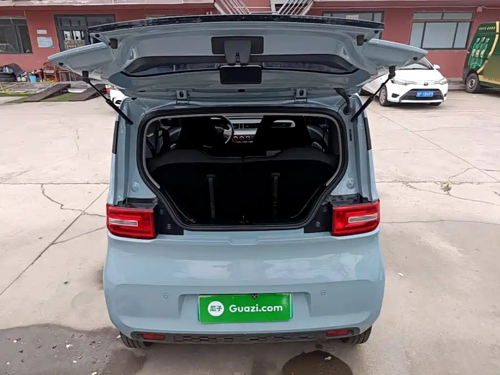 Wuling MINIEV — миниатюра 19