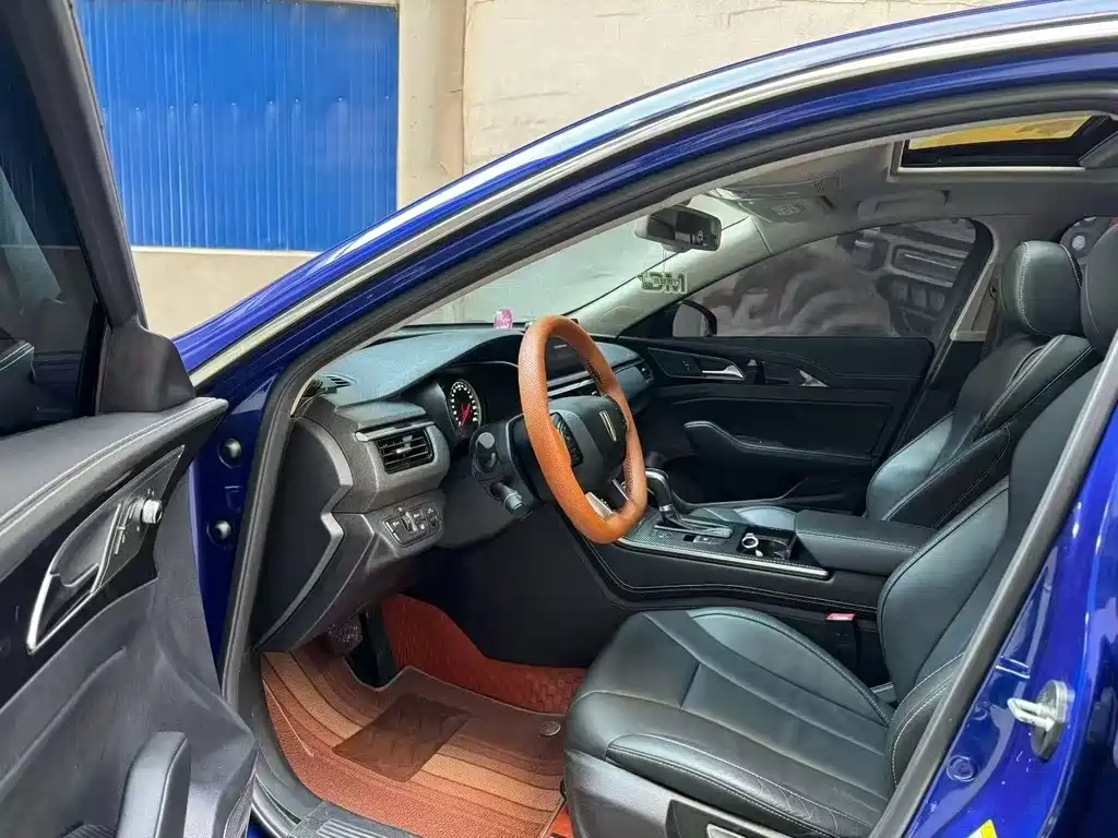 Hongqi Hongqi H5 — миниатюра 7