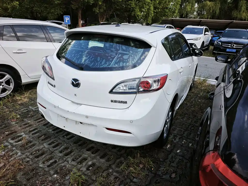 Mazda 3 Xingcheng — миниатюра 4