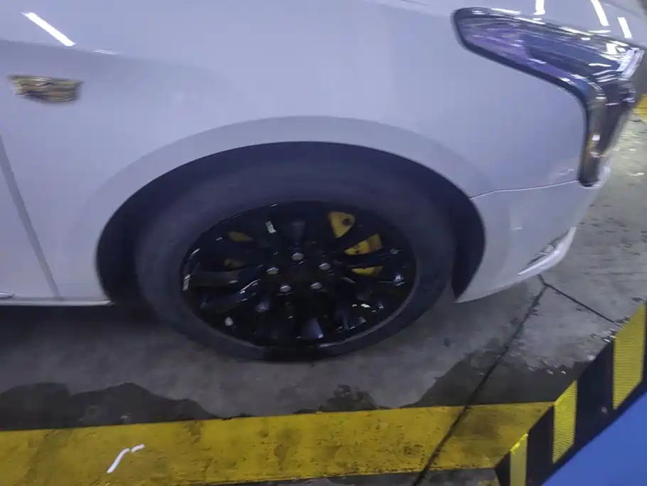 Cadillac XTS — миниатюра 6