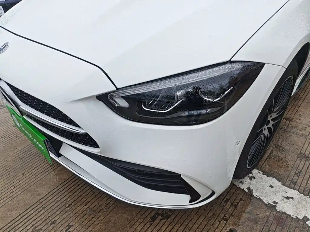Mercedes-Benz C-Class — миниатюра 24