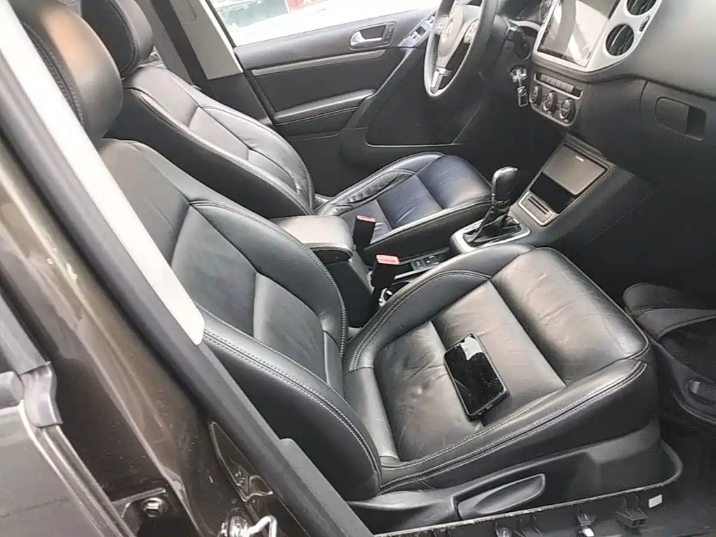Volkswagen Tiguan — миниатюра 25