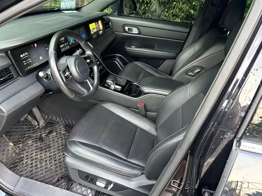 Li Auto ONE 2021 6 мест