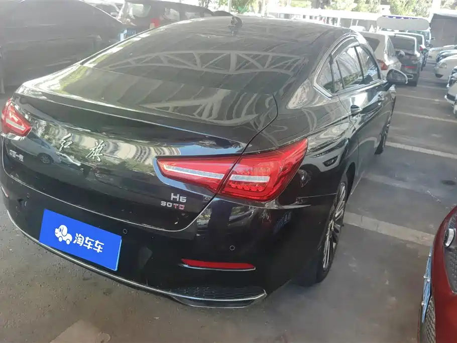 Hongqi H5 2019 30TD