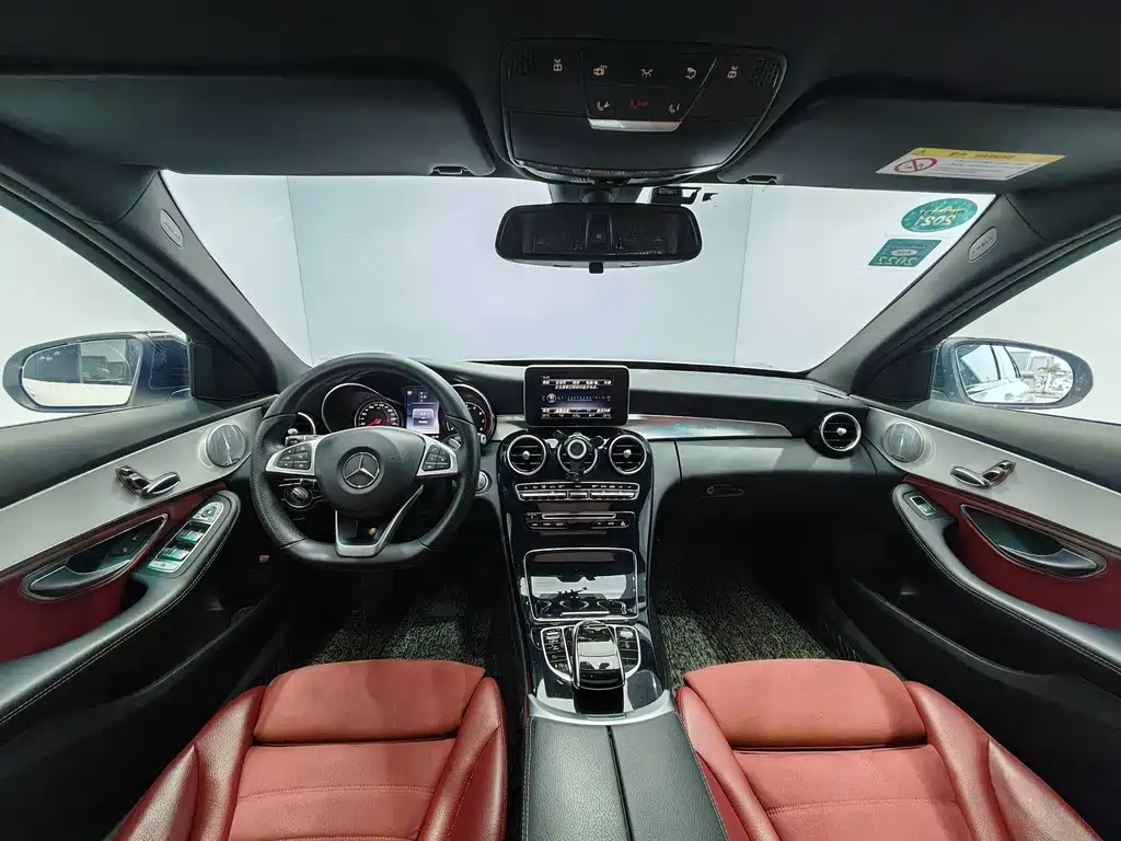 Mercedes-Benz C-Class — миниатюра 10