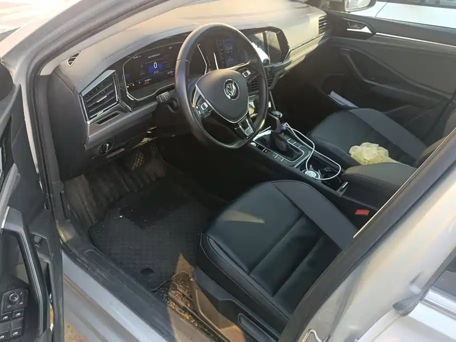 Volkswagen Sagitar — миниатюра 9