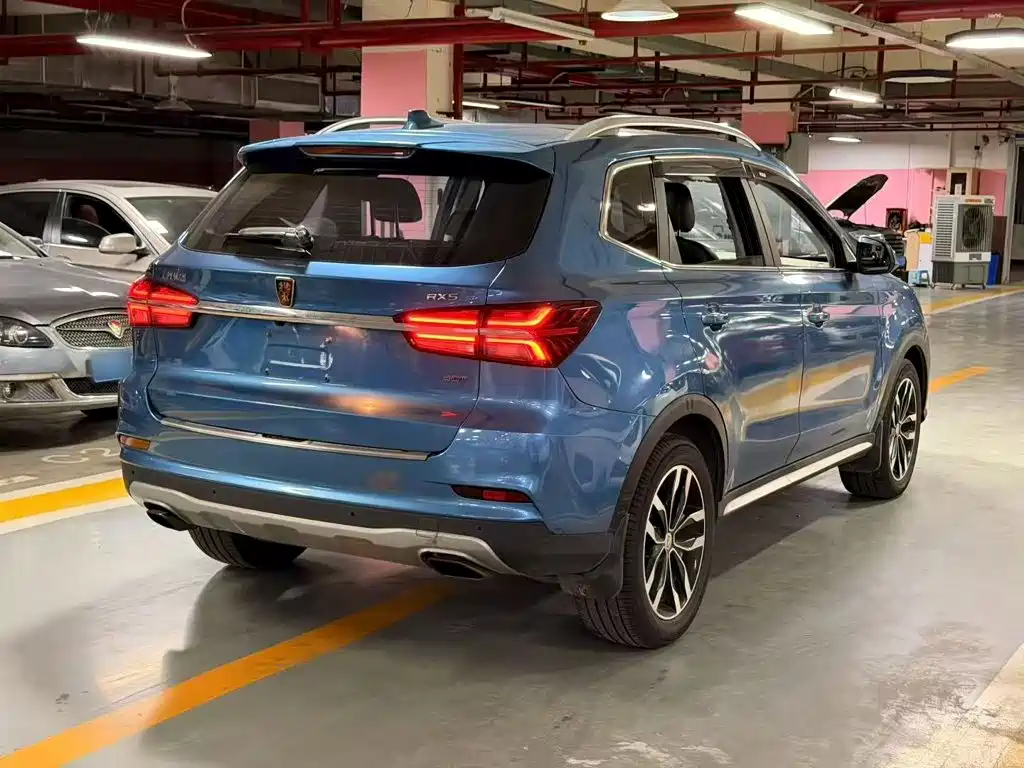 Roewe RX5 — миниатюра 7