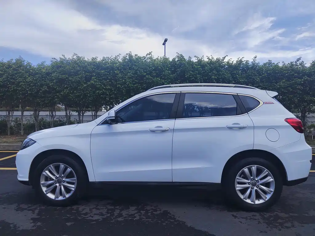 Haval H2 2016 1.5T AT Luxury