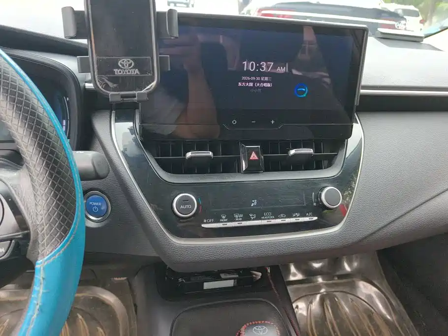 Toyota Corolla — миниатюра 13