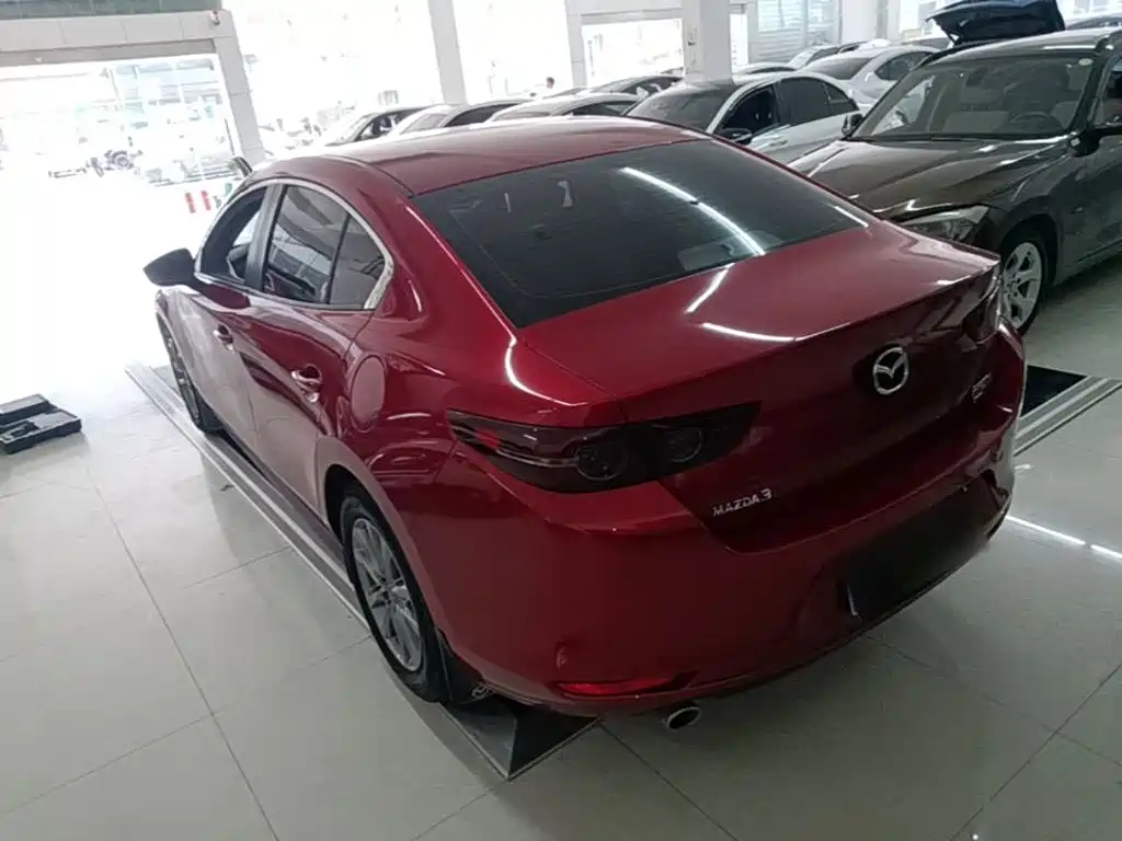 Mazda 3 Axela — миниатюра 5
