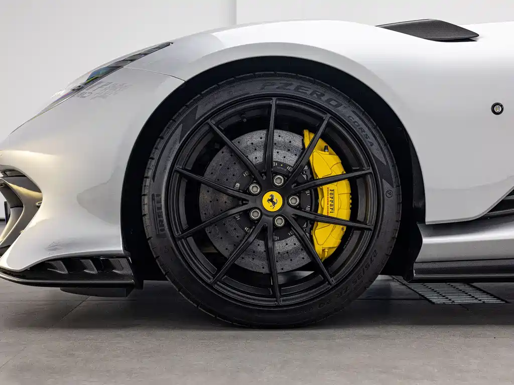 Ferrari 812 — фотографии объявления, Фото 11