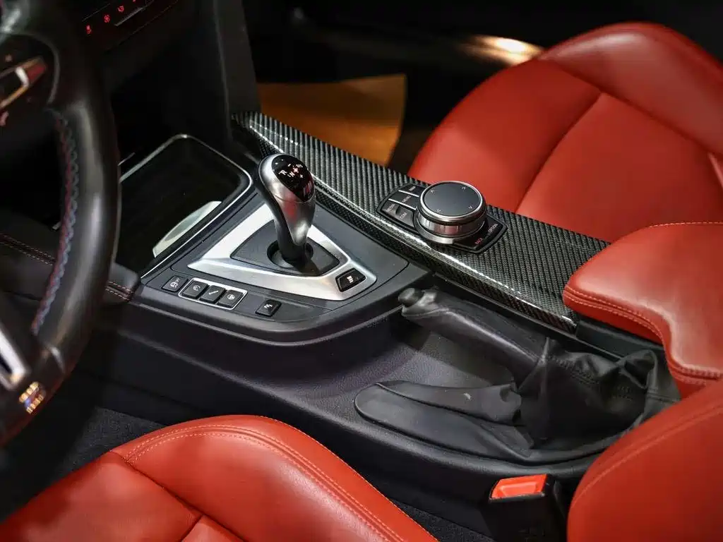 BMW M3 — миниатюра 8