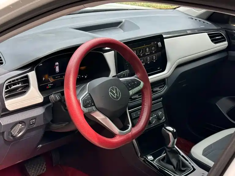 Volkswagen Tharu — миниатюра 10