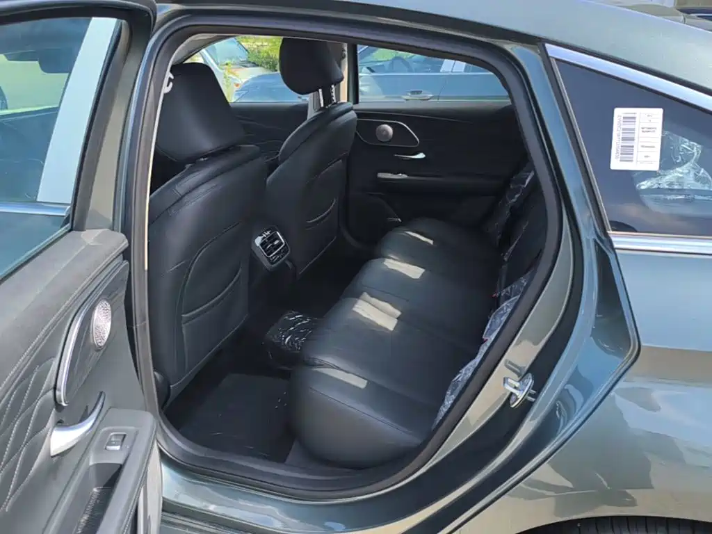 Chery Arrizo 8 PRO — миниатюра 17