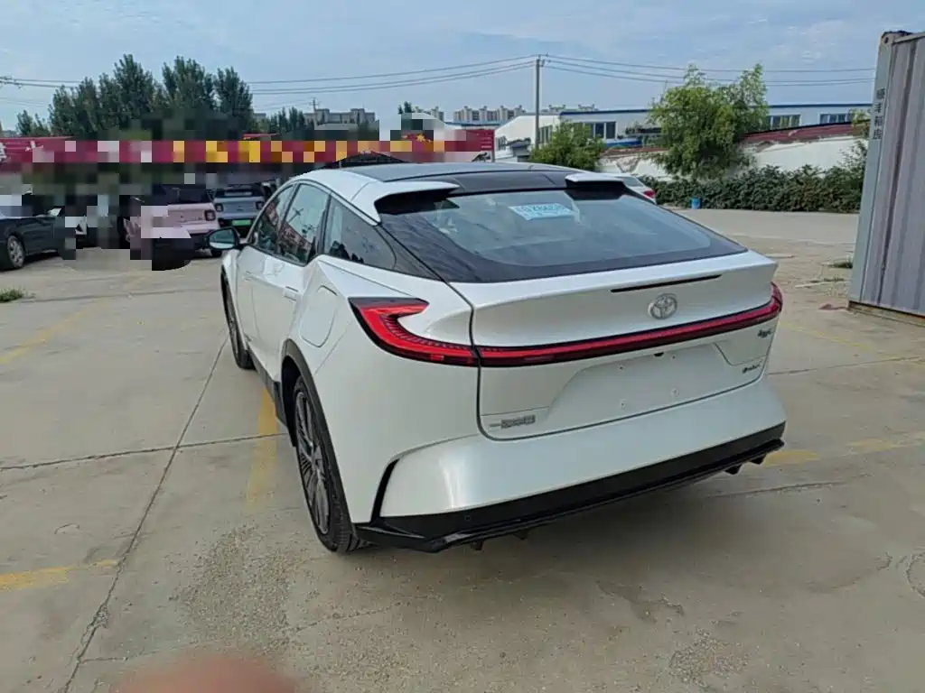 Toyota bZ5 — миниатюра 5