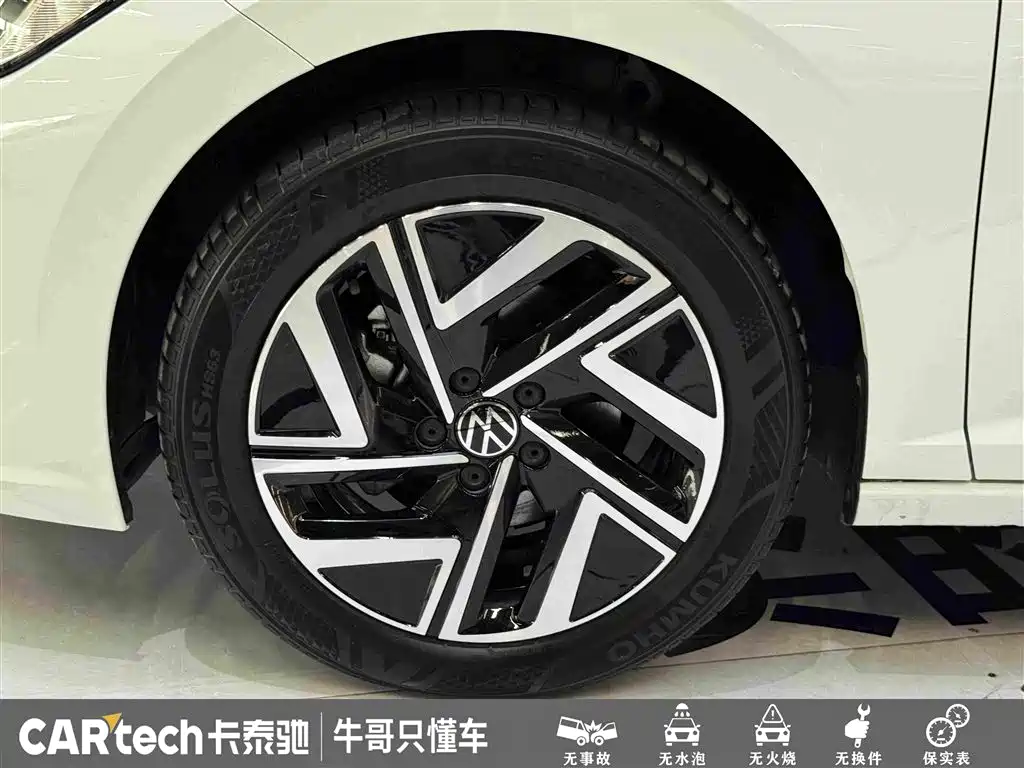 Volkswagen Sagitar — миниатюра 10