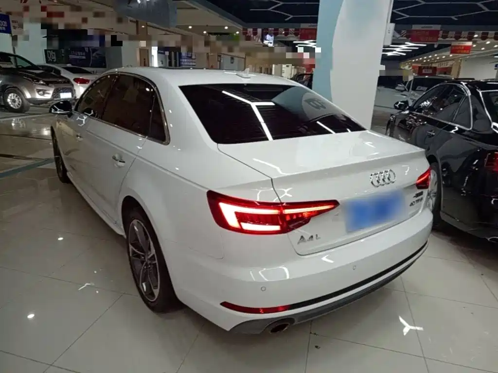 Audi A4L — миниатюра 5