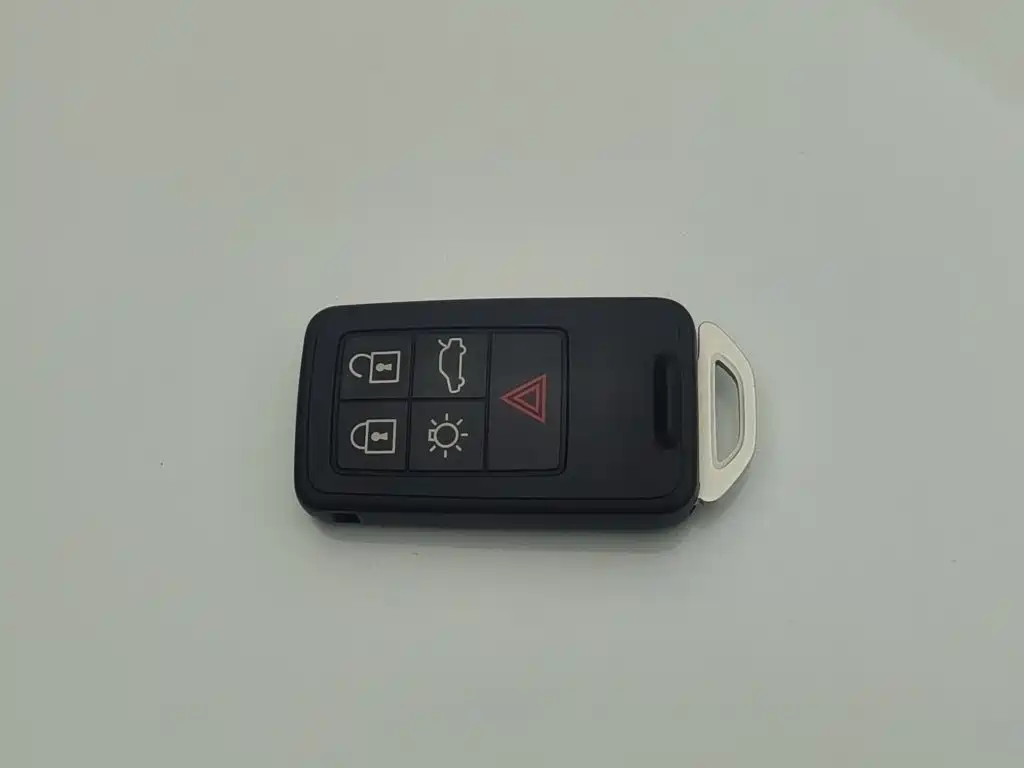 Volvo V40 — миниатюра 19