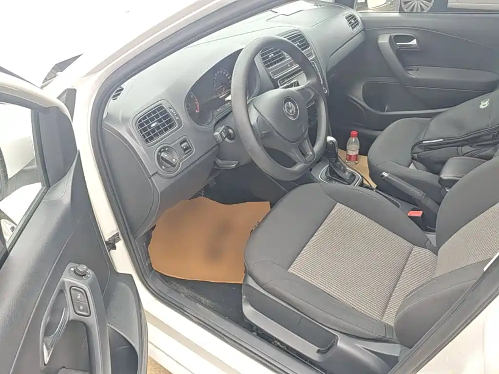 Volkswagen Polo — миниатюра 16