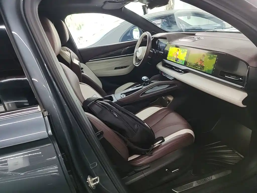 Geely Xingyue L — миниатюра 25