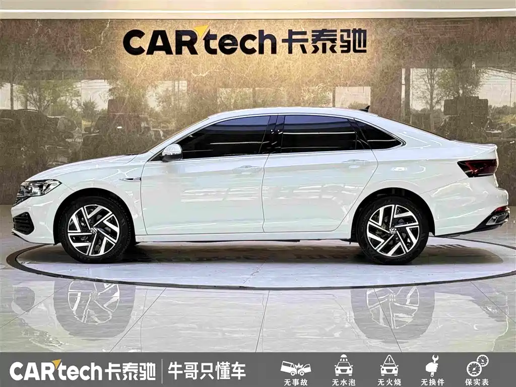 Volkswagen Sagitar — миниатюра 7