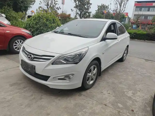 Hyundai Verna