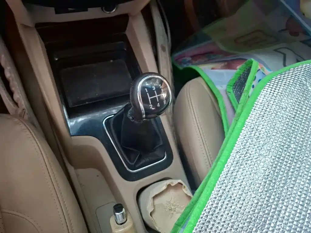 Wuling Hongguang — миниатюра 10