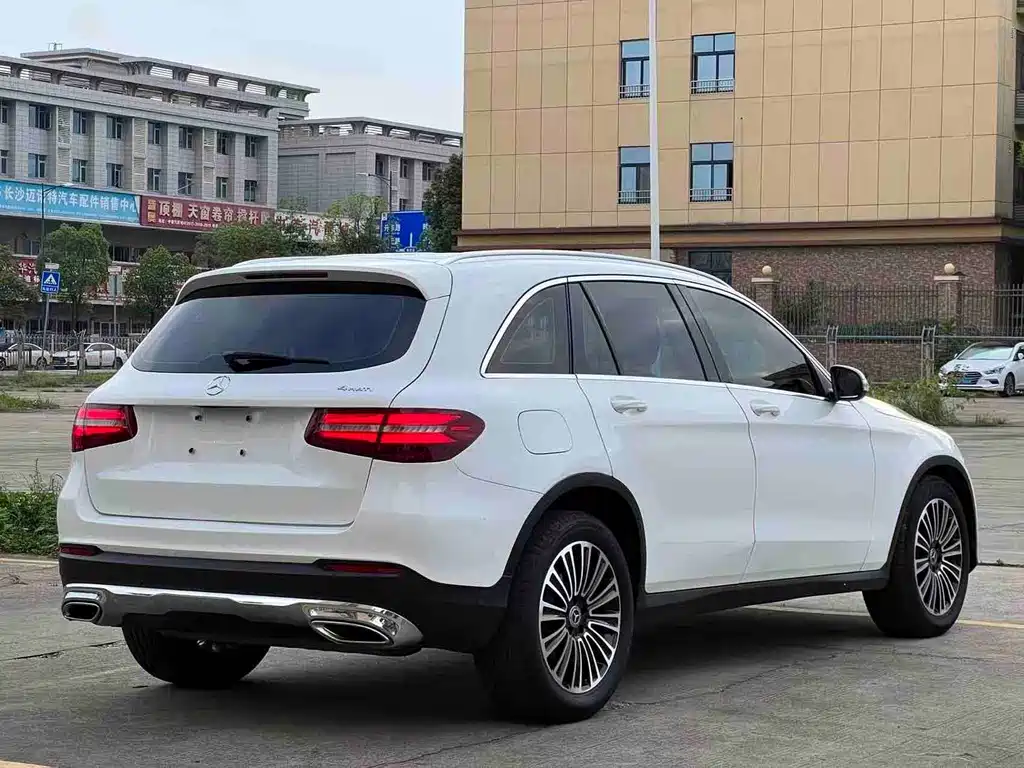 Mercedes-Benz GLC — миниатюра 4