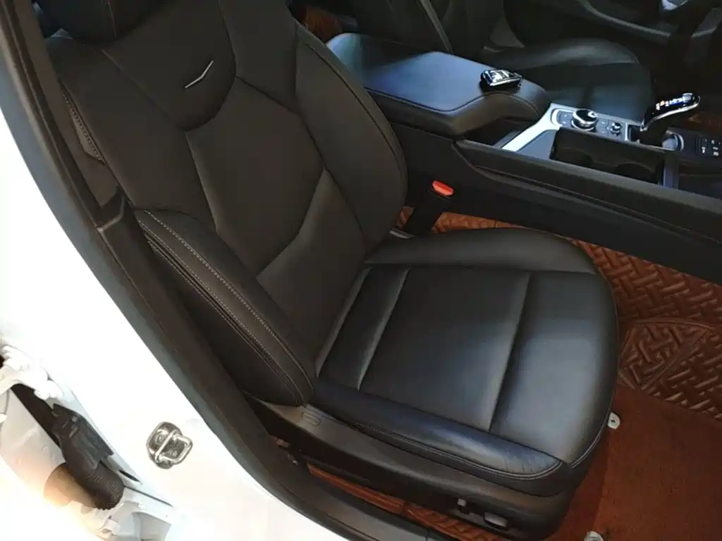 Cadillac CT5 — миниатюра 25