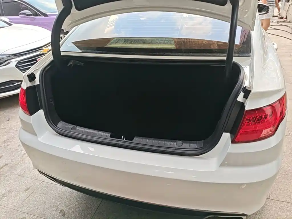 Geely Emgrand GL — миниатюра 19