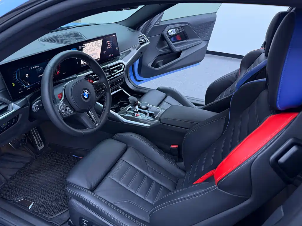 BMW M2 2024 M2