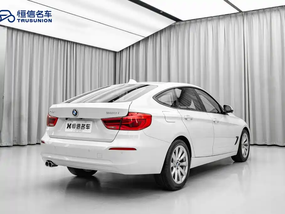 BMW 3 Series GT — миниатюра 9