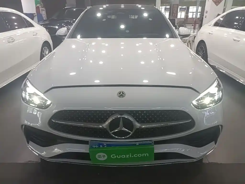 Mercedes-Benz C-Class — миниатюра 3