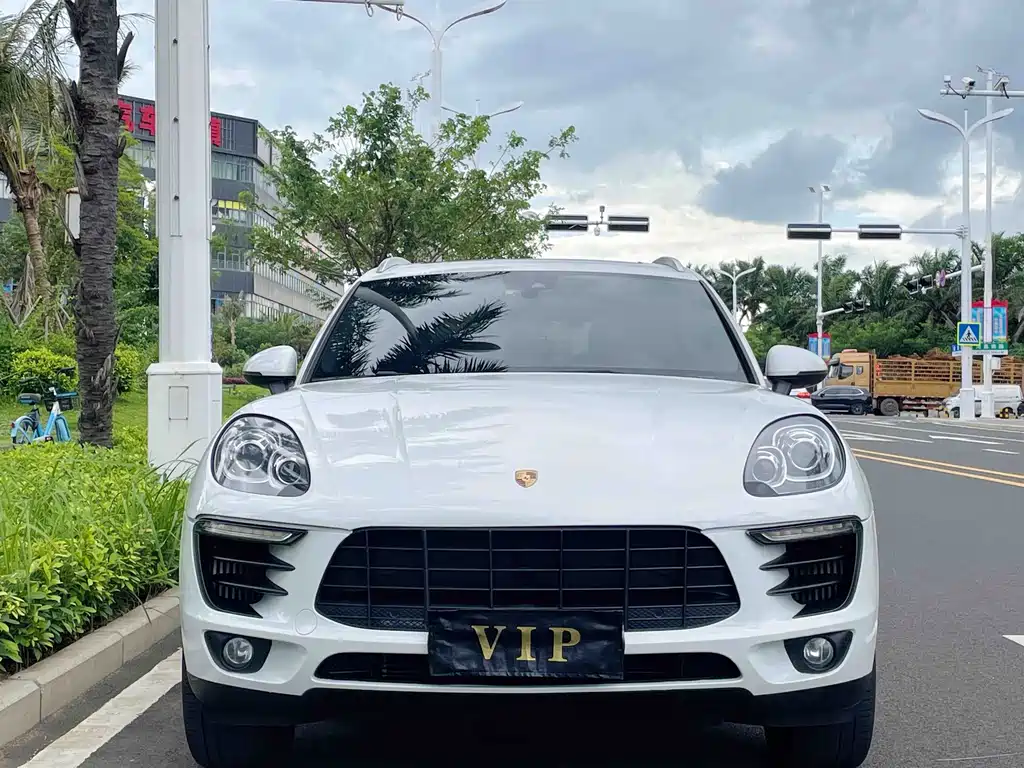 Porsche Macan — миниатюра 2