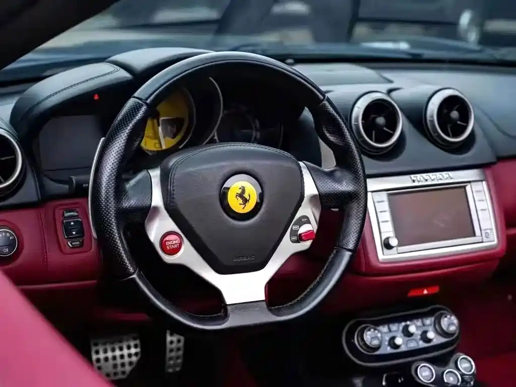 Ferrari California T 4.3L Standard Type, фото 3