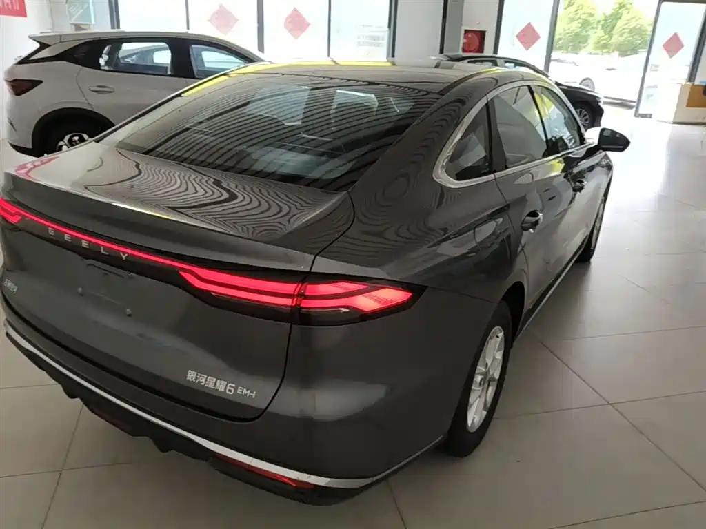 Geely Galaxy Galaxy 6 6 2026 125km