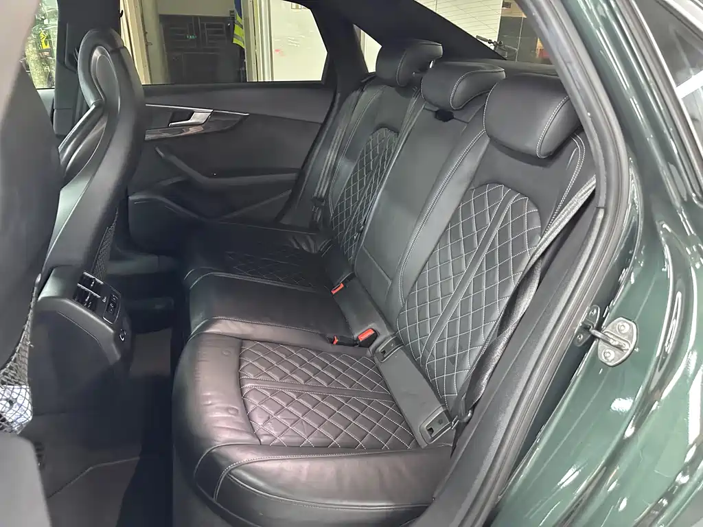 Audi S4 — миниатюра 9