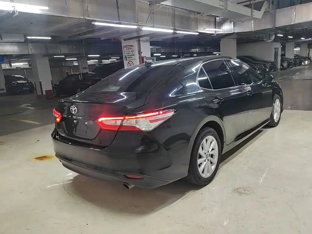 Toyota Camry 2023 2.0GVP Lead