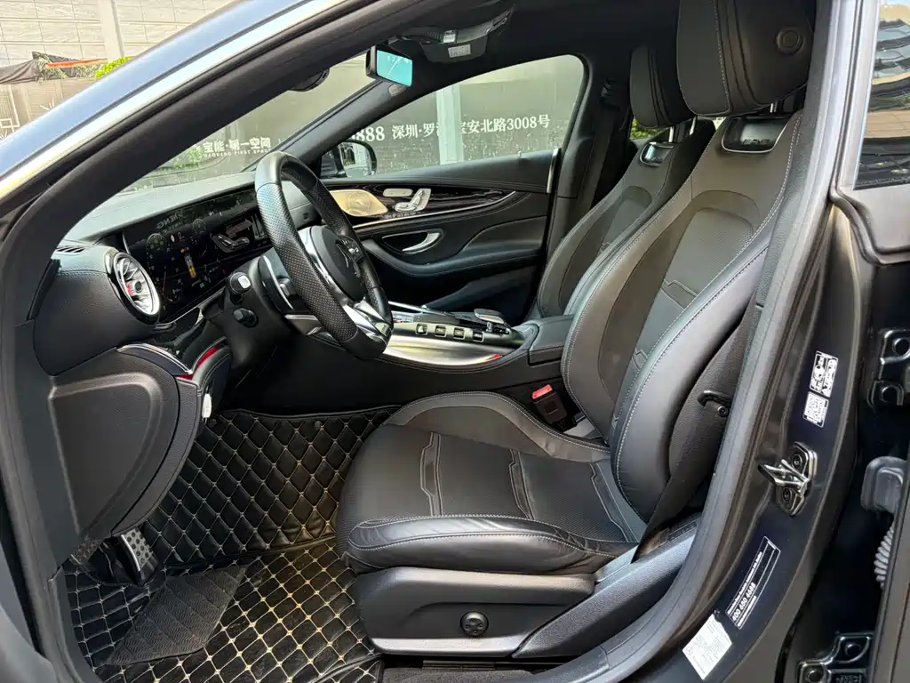 MERCEDES-BENZ AMG GT