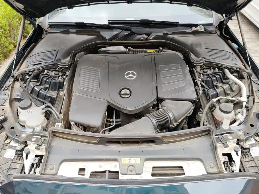 Mercedes-Benz C-Class — миниатюра 10