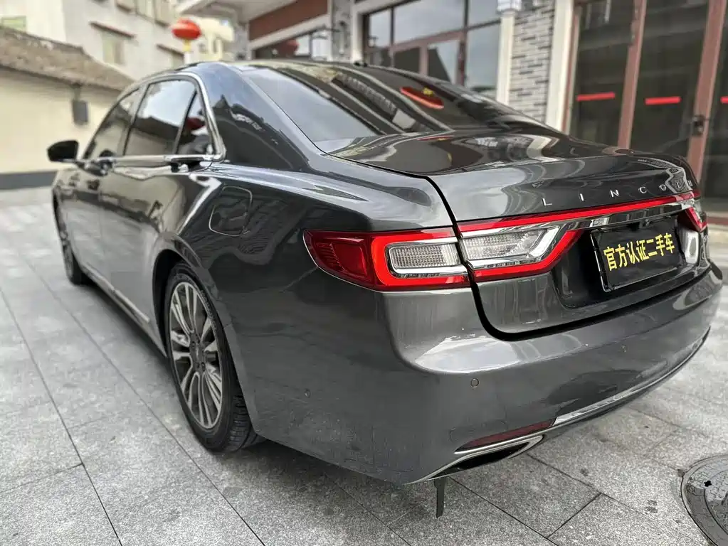 Lincoln Continental 2017 3.0T