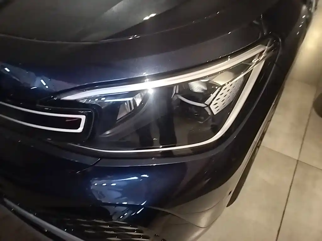Volkswagen ID.6 Crozz — миниатюра 24