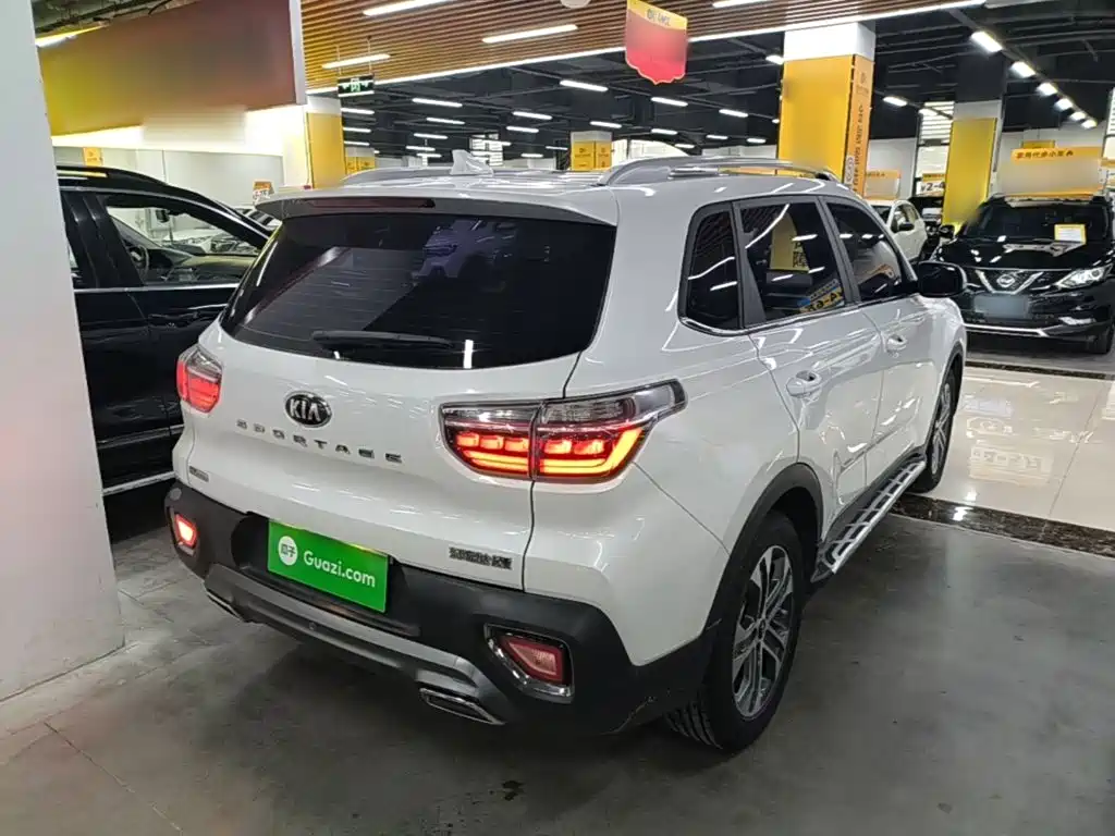 Kia Sportage — миниатюра 7